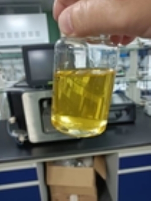 19321-40-5 สารหล่อลื่น PVC Pentaerythrityl Oleate PETO ตัวปรับสภาพน้ำมันของเหลวสีเหลือง