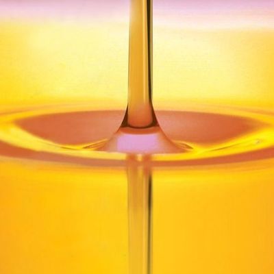 19321-40-5 สารเติมแต่งสำหรับกระบวนการผลิตโพลิเมอร์ Pentaerythrityl Oleate PETO Liquid Oil